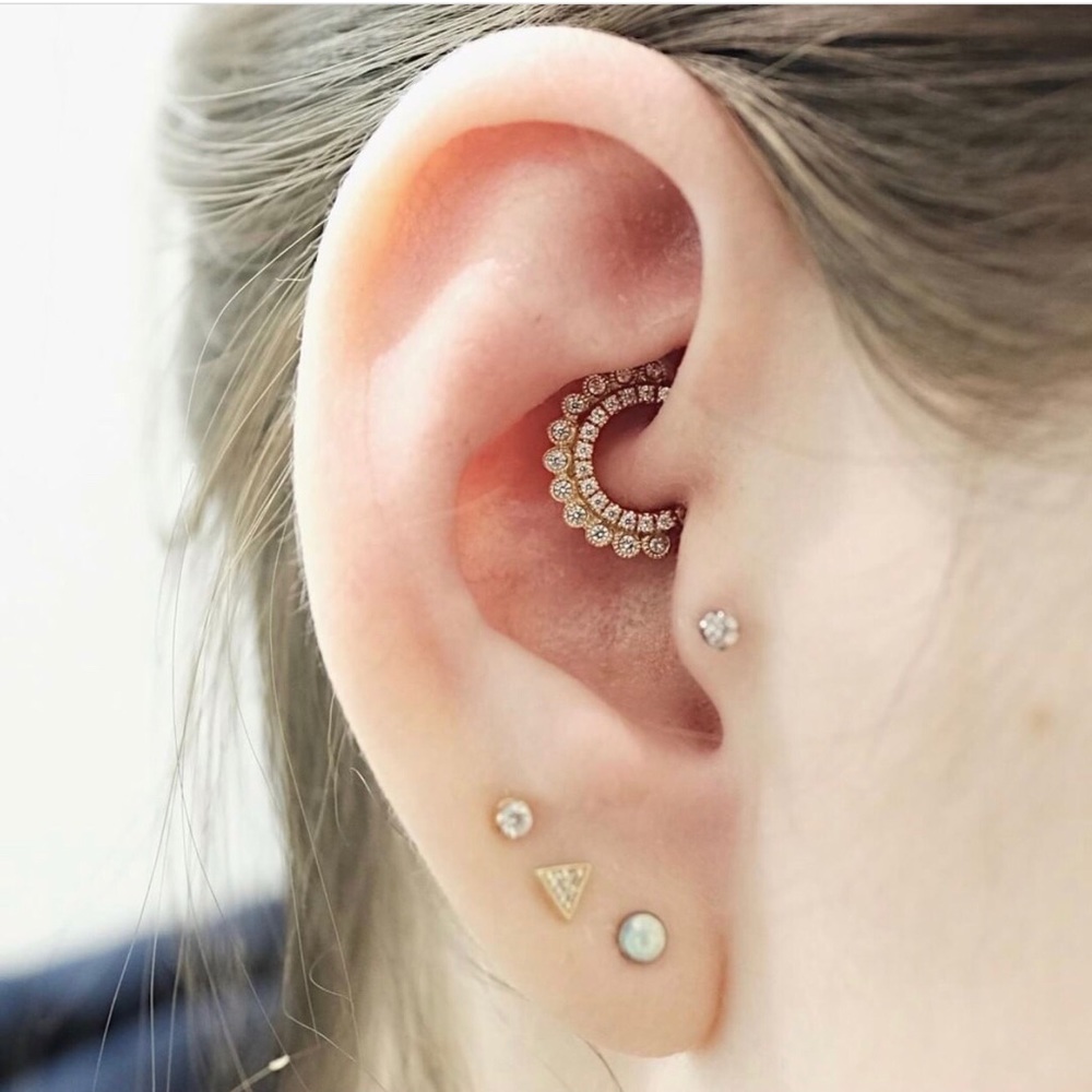 YG Maria Tash Apsara